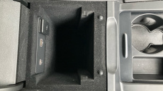 Jaguar F-Pace 2.0 P400e R-Dynamic SE 5dr Auto AWD Estate